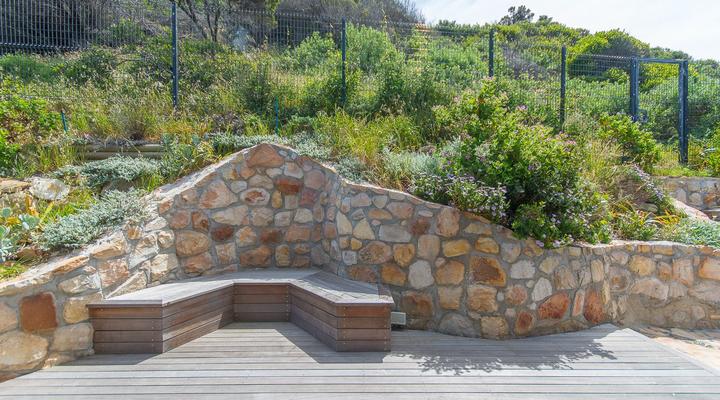 Modern Beach Apartment