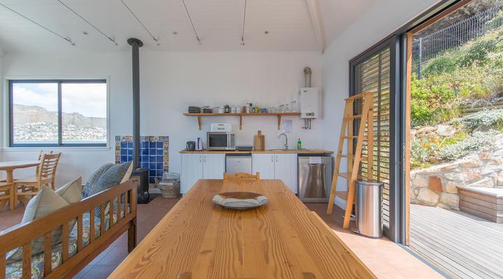 Modern Beach Apartment