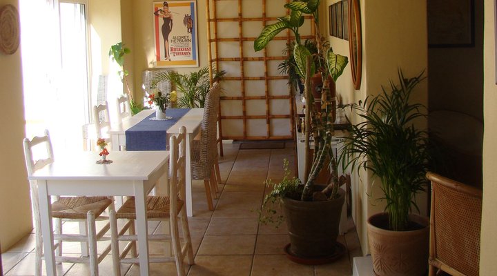 Verona Lodge by the Sea