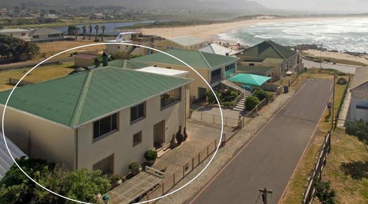 Verona Lodge by the Sea