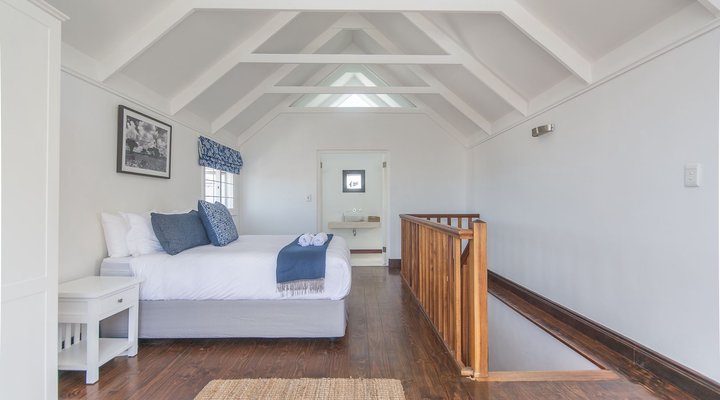 Charming Rosmead Cottage