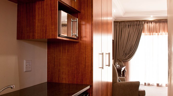 Glen Gory Manor Guest House