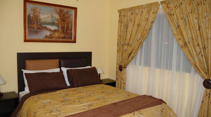 Hilton Gardens Bed & Breakfast