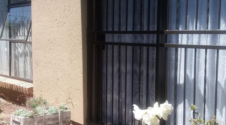 Allen Grove Self Catering