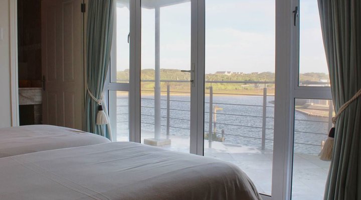 Waterside Living - Marina Martinique 1394