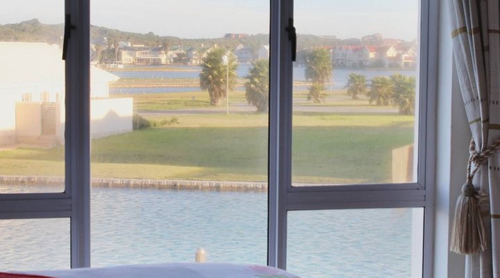 Waterside Living - Marina Martinique 1394