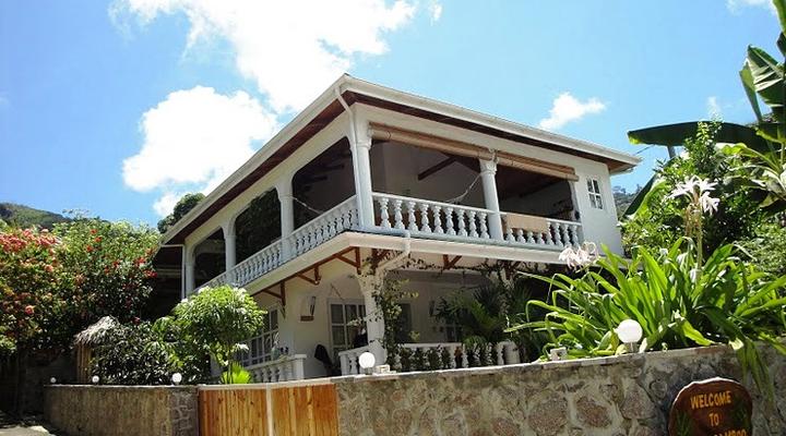 Beau Bamboo Guest House