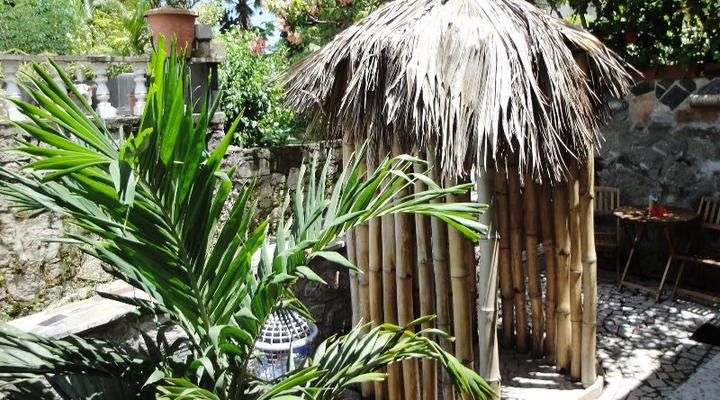 Beau Bamboo Guest House