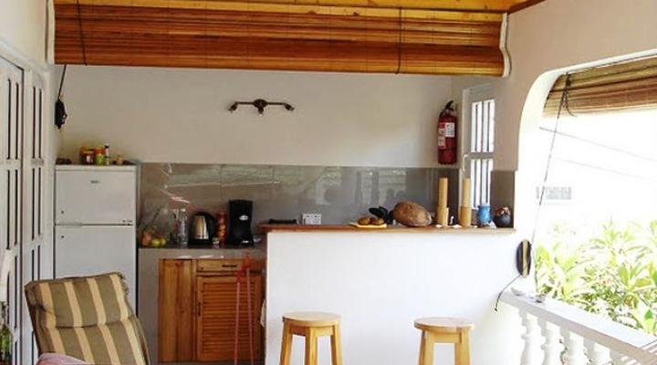 Beau Bamboo Guest House