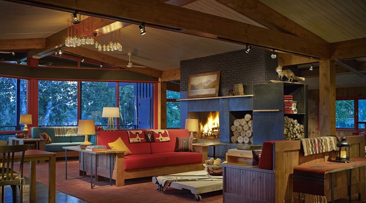 Lake House