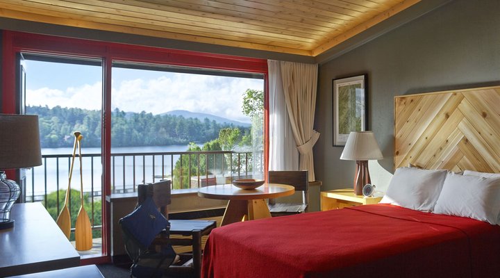 Lake House