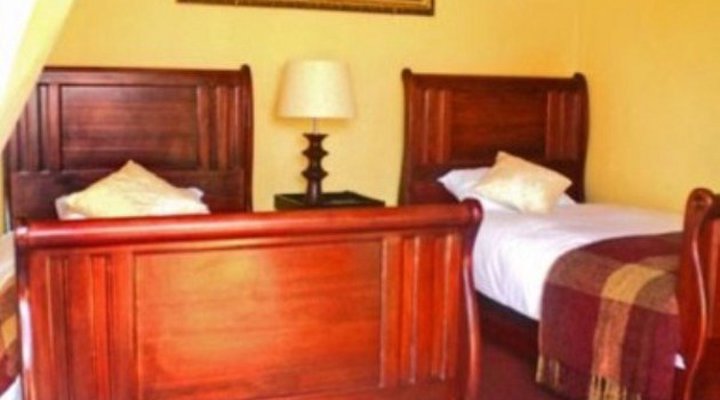 Ikanyeng Guest House - Vryburg