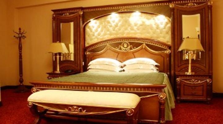 Imperial Royale Hotel