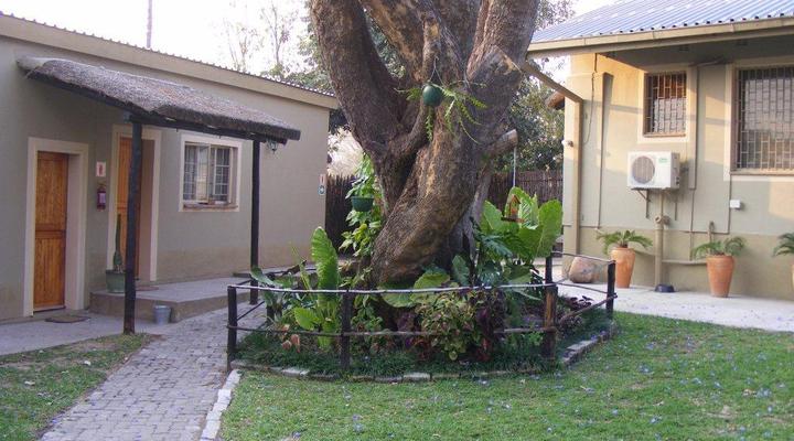 Fish Eagle's Nest Guest House