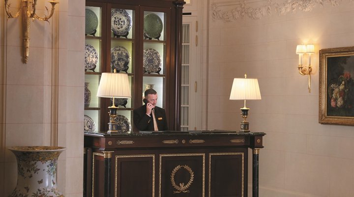 Shangri La Hotel Paris