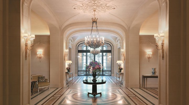 Shangri La Hotel Paris