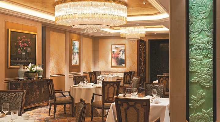 Shangri La Hotel Paris