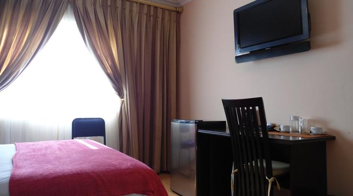 Bulls & Bears Guest House