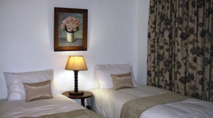 Chelsea Cottage