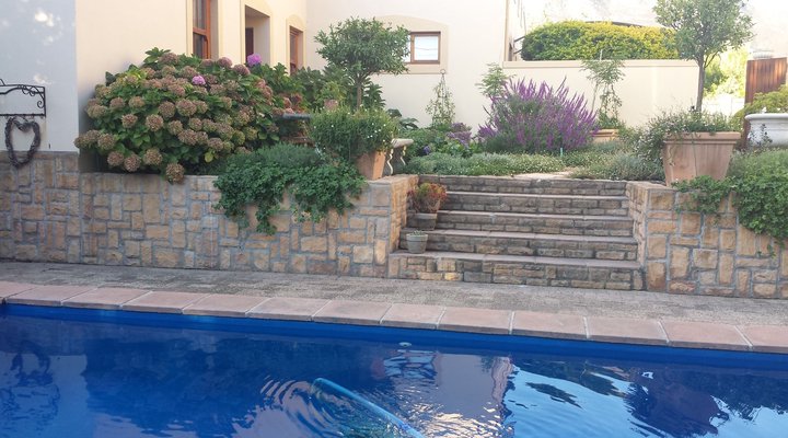 Petit and Grande Plaisir