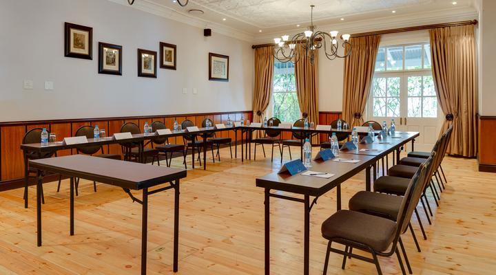 Protea Hotel Dorphuis and Spa