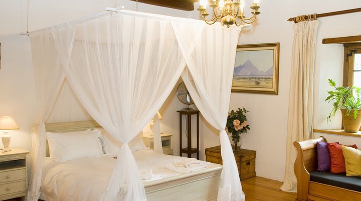 Yellowood House - Cape Dutch Quarters