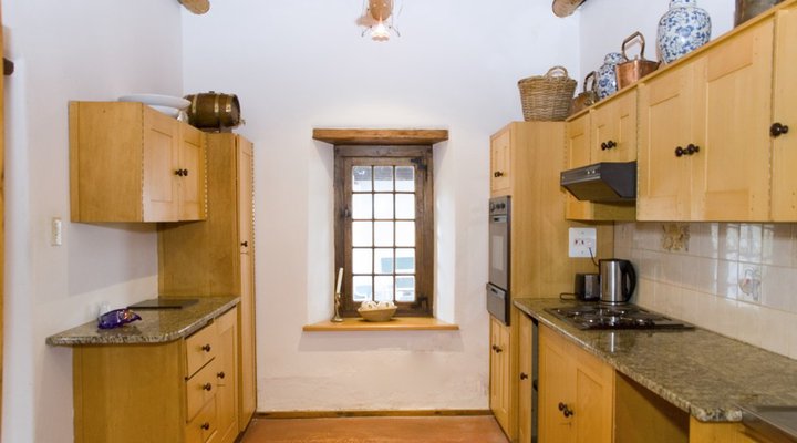 Yellowood House - Cape Dutch Quarters