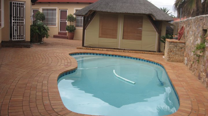 Roodepoort Bed and Breakfast