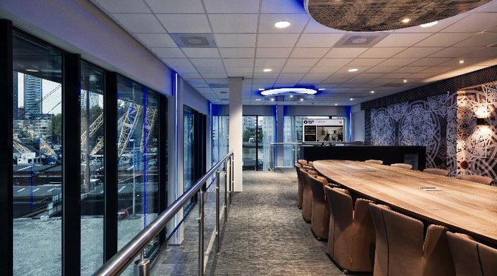 Mainport Design Hotel