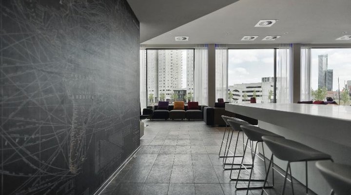 Mainport Design Hotel