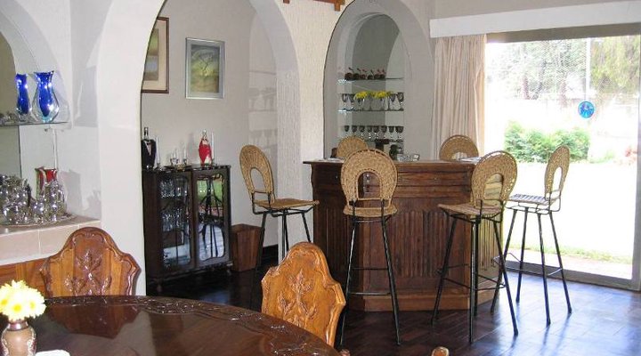 Bowood Lodge
