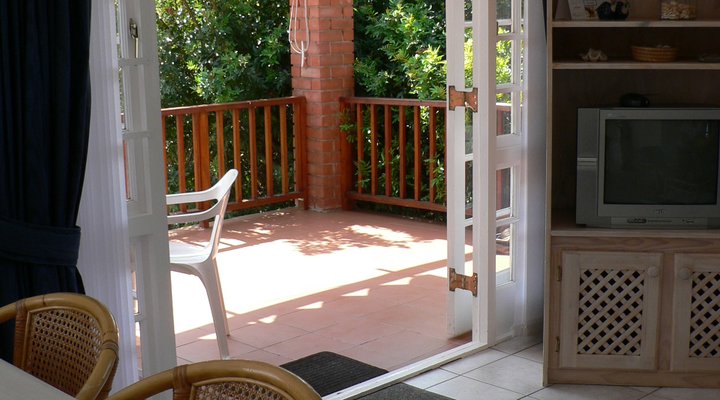 Treetops Guest Cottage