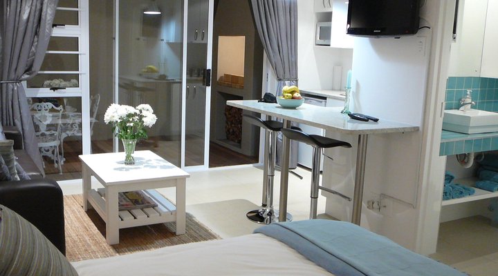 Treetops Guest Cottage