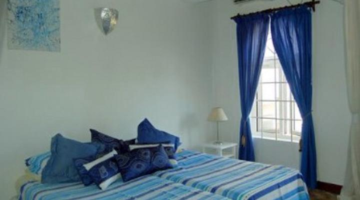 Plantation House and Cottage