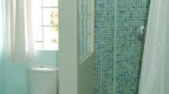 Plantation House and Cottage