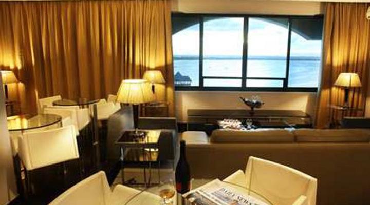 Doubletree by Hilton - Oysterbay