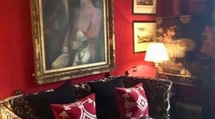 Prestonfield House .