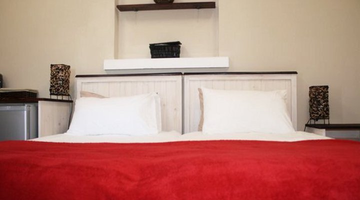 Guest House on Irvine