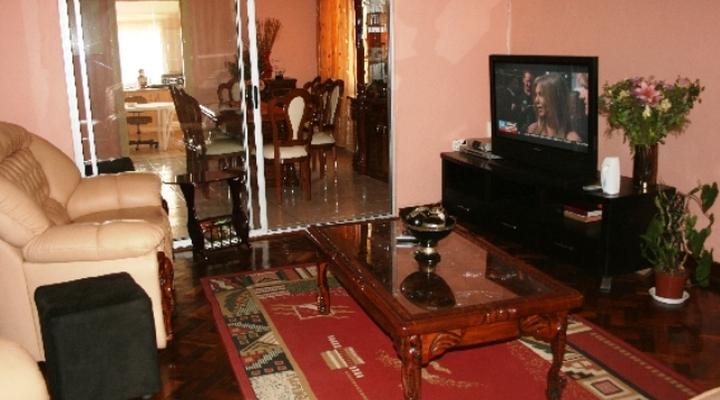 M & S Guest House and Tours