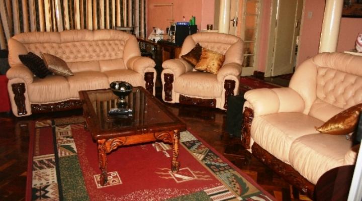 M & S Guest House and Tours