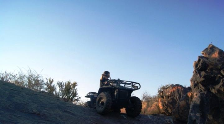 Kheis Riverside Lodge