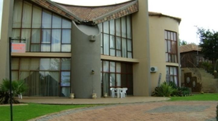 Villa Rosa Guest House