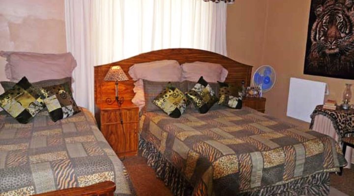 Safari Lodge - Out of Africa Guest Houses