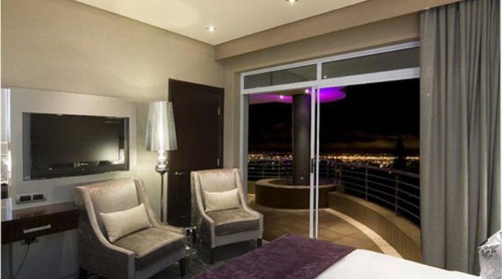 Coastlands On The Ridge