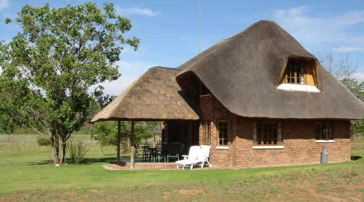Bambelela Wildlife Care & Guest Farm