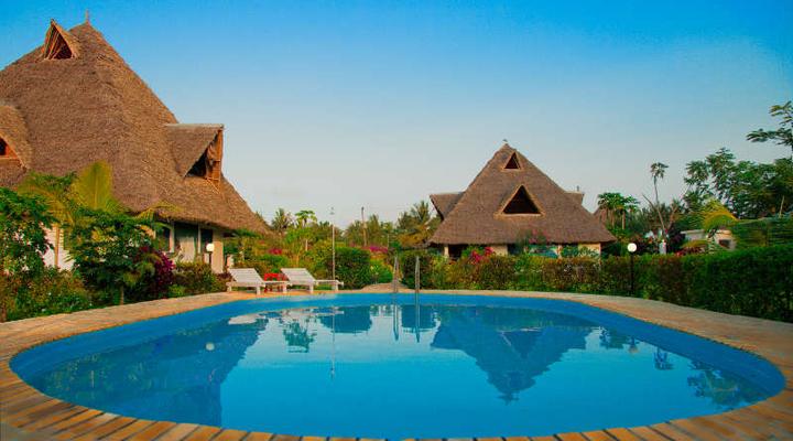 Villa Holly & Villa Dora