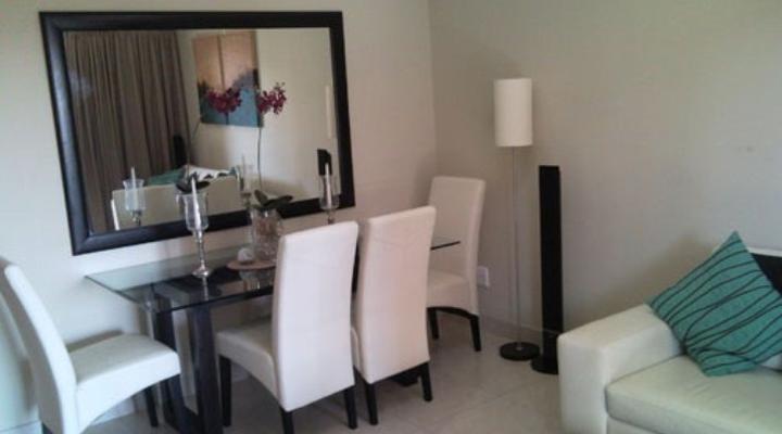 Afrika Sun Suites: Papa G's Accommodation