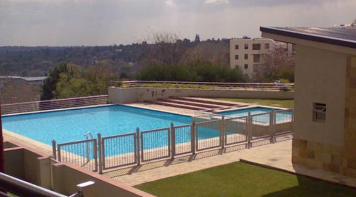 Afrika Sun Suites: Papa G's Accommodation