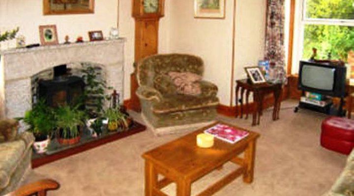 Middle Tremollett House