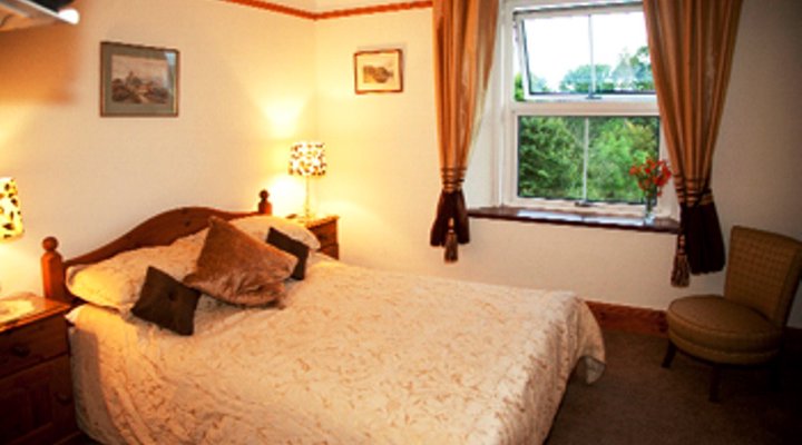 Middle Tremollett House